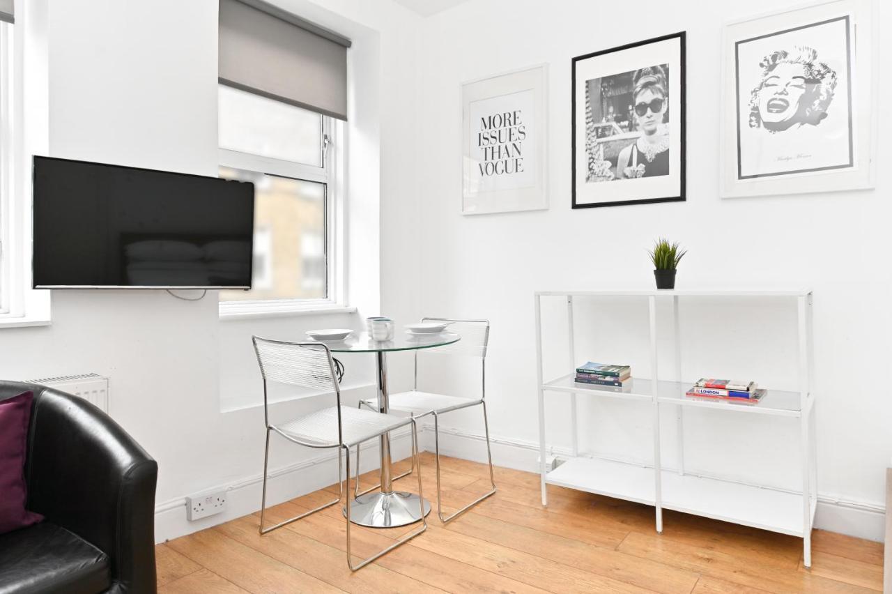 Covent Garden & Soho, Cosy & Cool, Spacious Apartment 伦敦 外观 照片